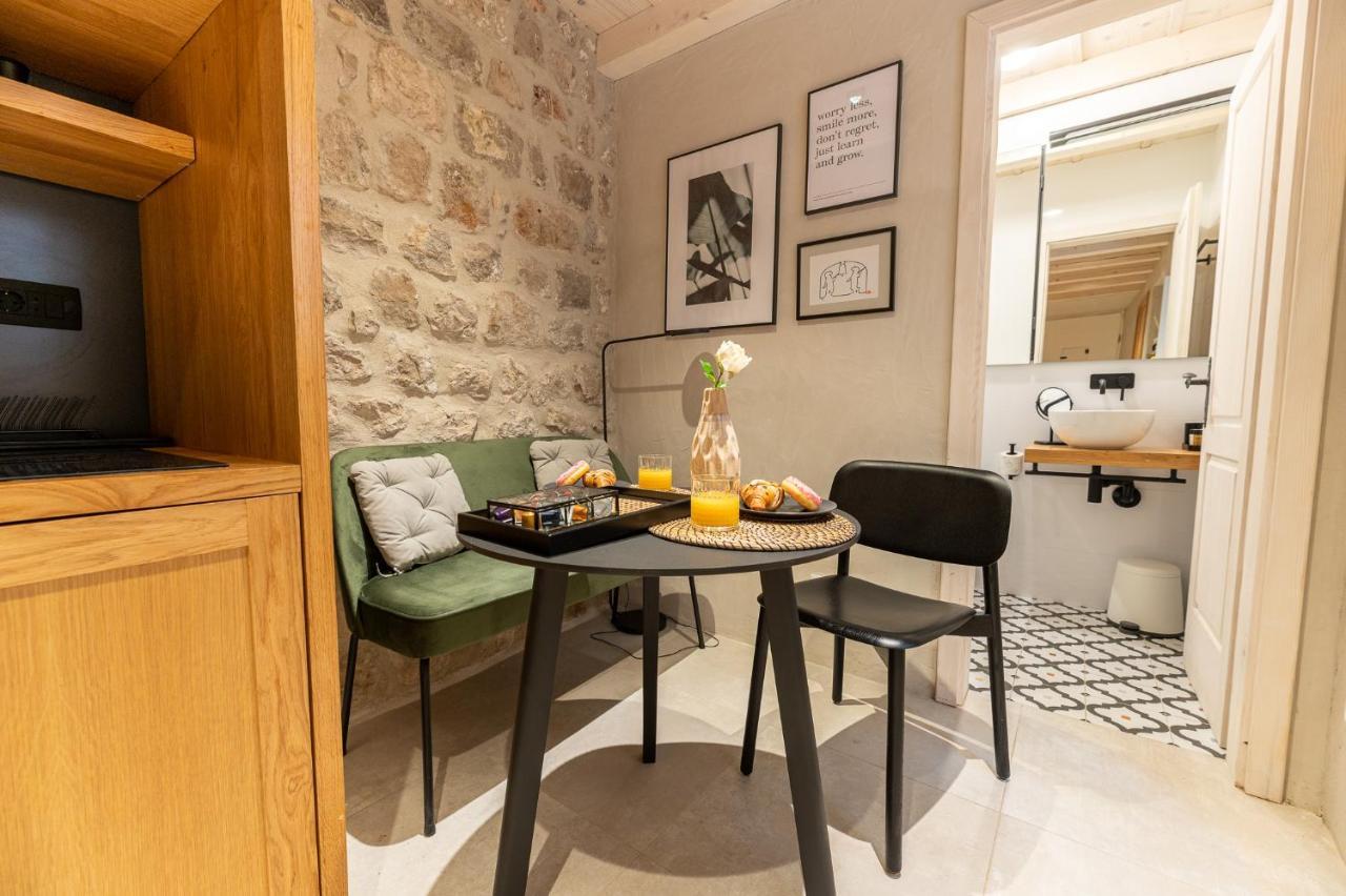 Superior 1 Bedroom Apartment Gabriela Next To Buza Beach Ντουμπρόβνικ Εξωτερικό φωτογραφία